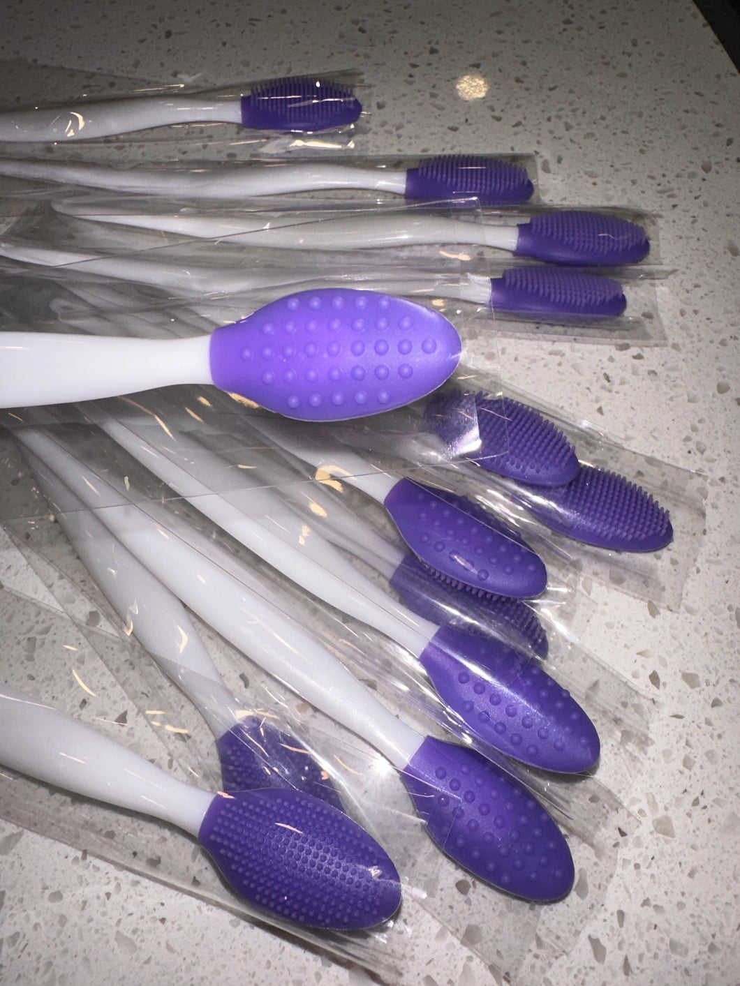 Exfoliating Lip Brush